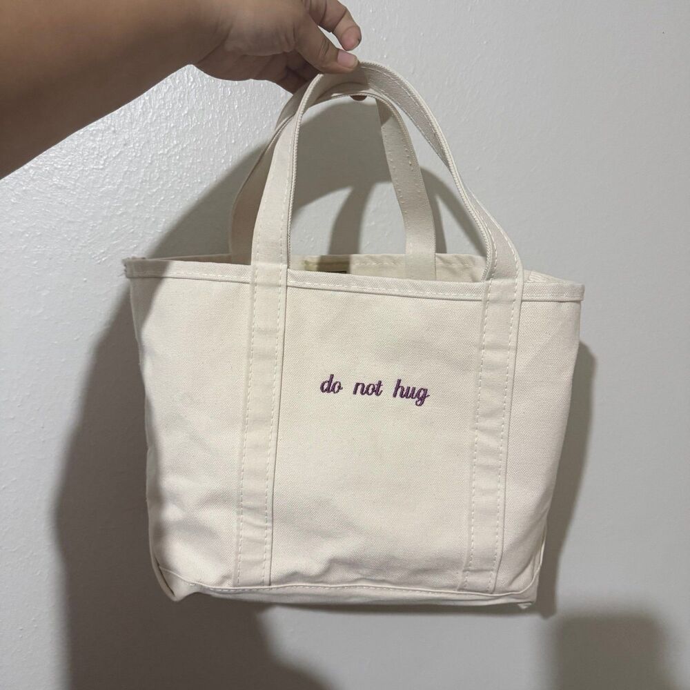 L.L. Bean Tote Bag medium Made in USA embroidered Do Not Hug